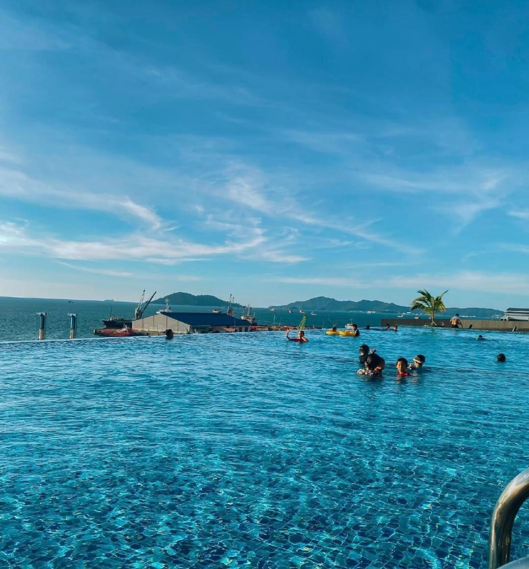Seaview Luxury Condo Homestay 2Bed 2Bath Jesselton Quay By R2 Residence Κότα Κιναμπαλού Εξωτερικό φωτογραφία